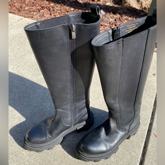 Steve Madden Platform High Boot - Picture 4 of 4